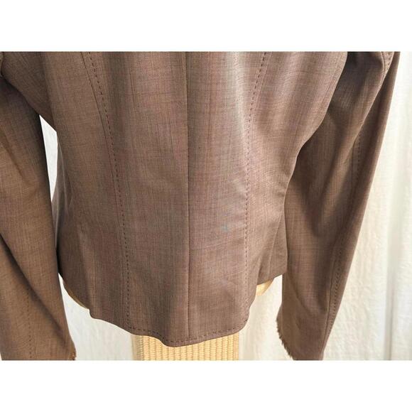 🆕LISTING🆕 Escada Suit Jacket - Picture 6 of 9